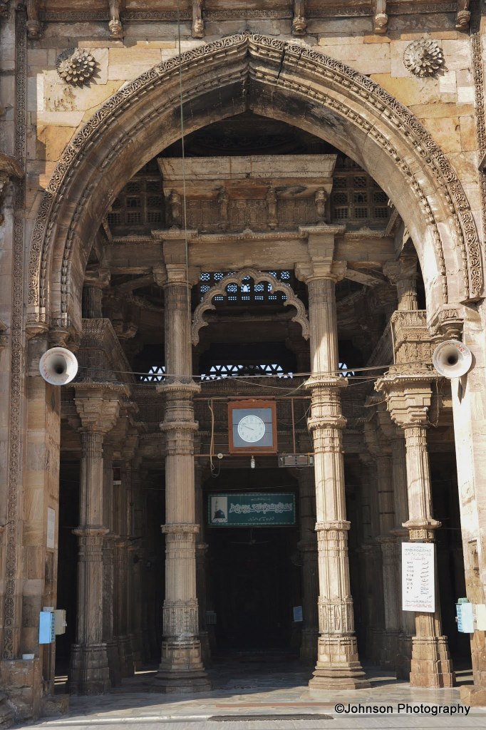 The main entrance of the masjid with the torana, typical feature of a temple 