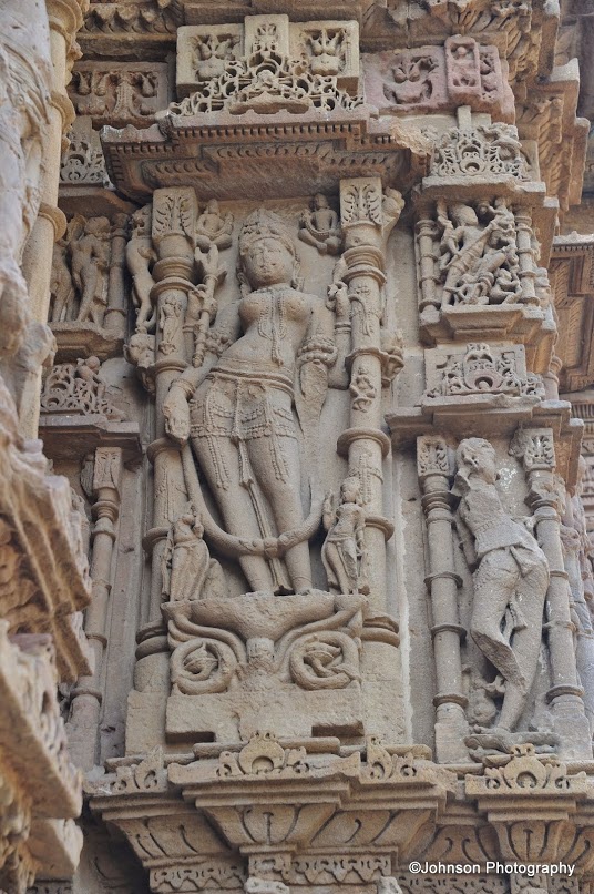 Details of the exterior of the main temple 